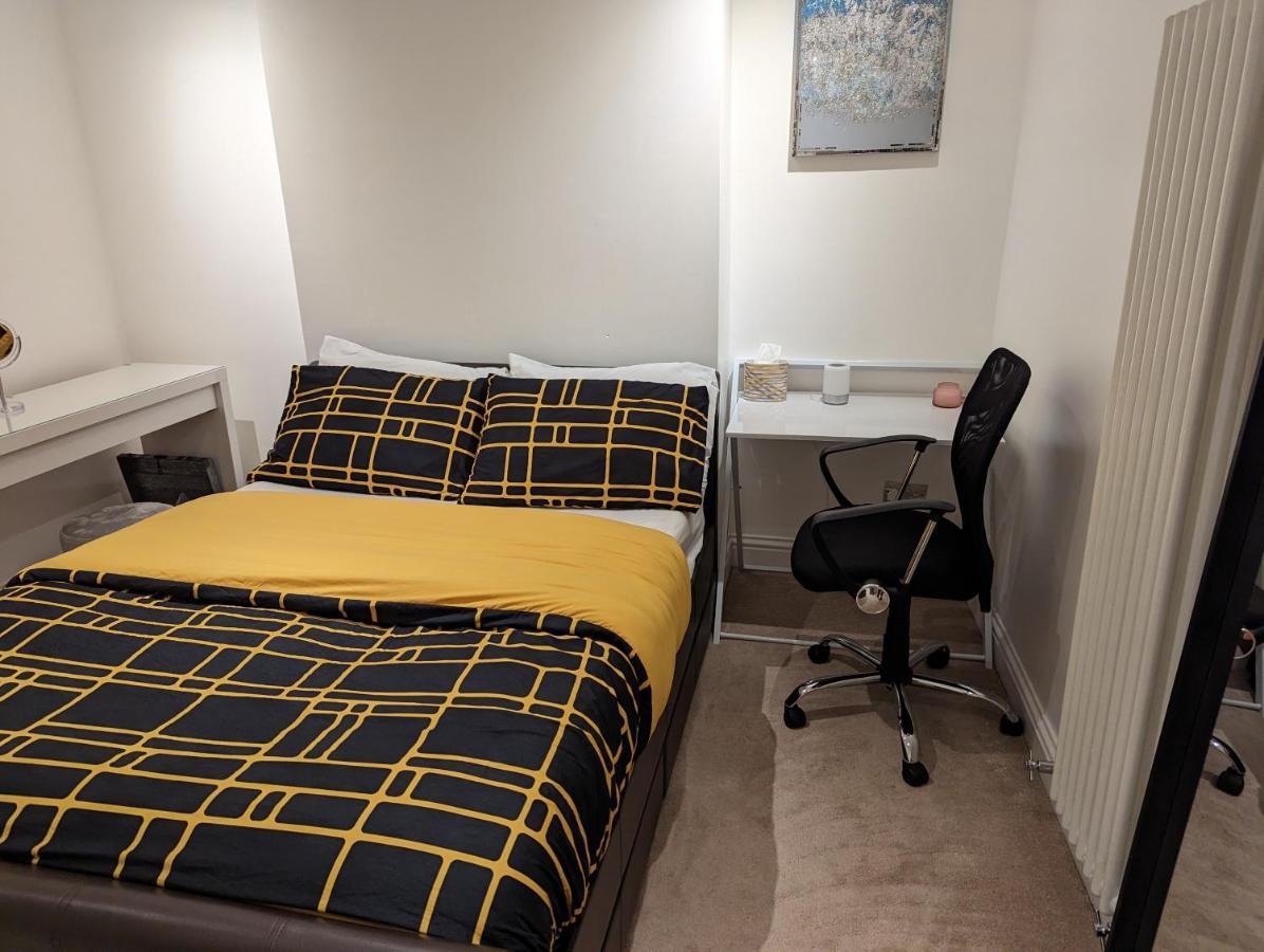 Fully-Equipped Flat In The City Of Лондон Экстерьер фото
