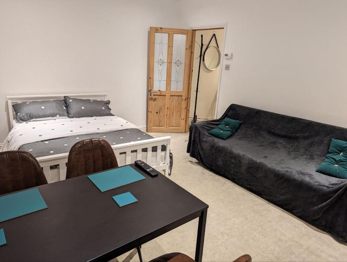 Fully-Equipped Flat In The City Of Лондон Экстерьер фото